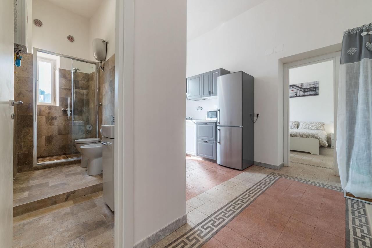 Colosseo & Colle Oppio Cozy Apartment Rome Exterior photo