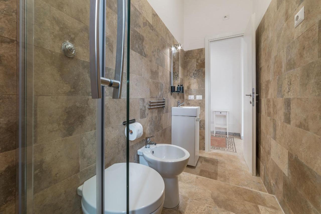 Colosseo & Colle Oppio Cozy Apartment Rome Exterior photo