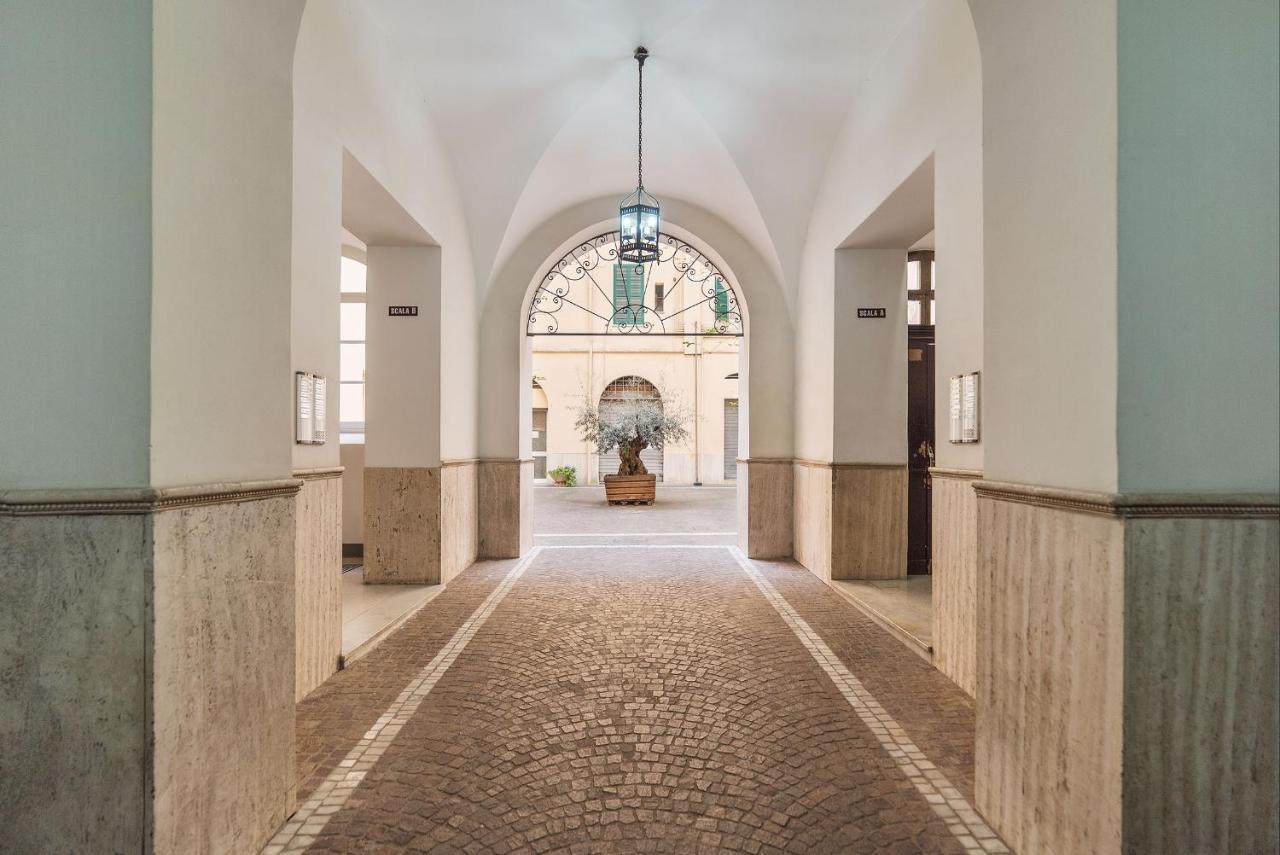 Colosseo & Colle Oppio Cozy Apartment Rome Exterior photo