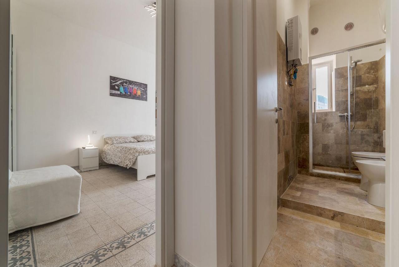 Colosseo & Colle Oppio Cozy Apartment Rome Exterior photo
