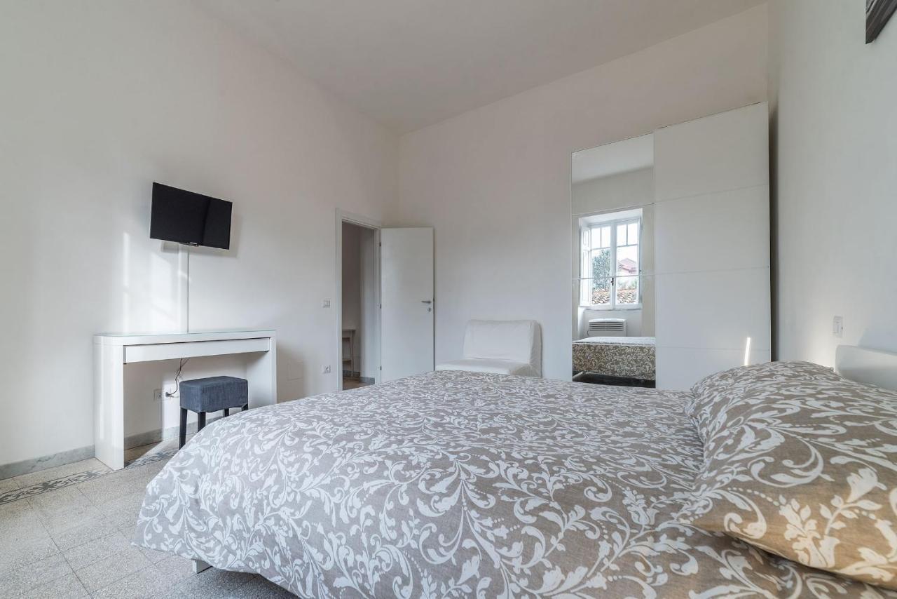 Colosseo & Colle Oppio Cozy Apartment Rome Exterior photo